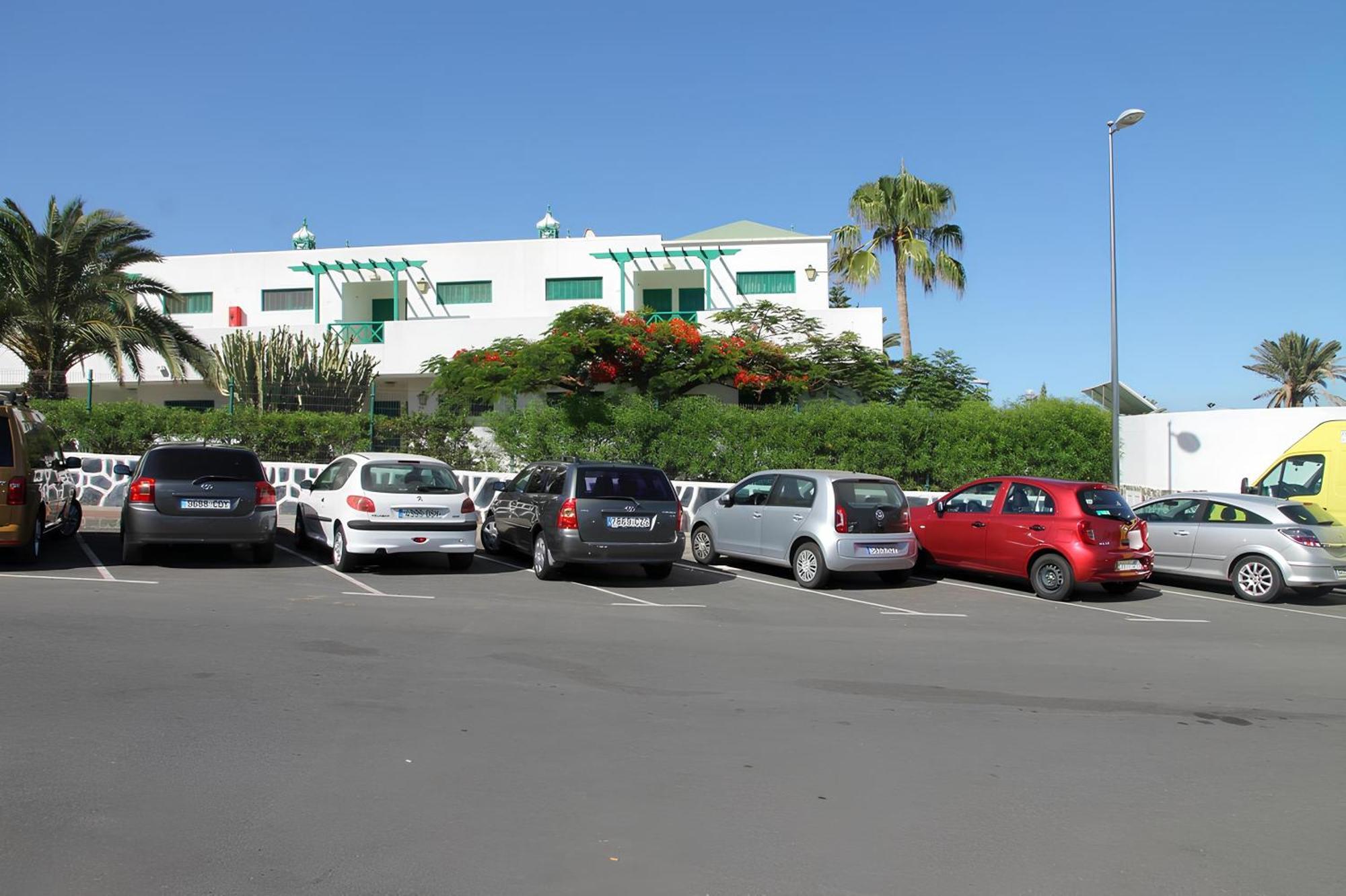 Bonito Apartamento Cerca La Playa San Bartolomé Luaran gambar